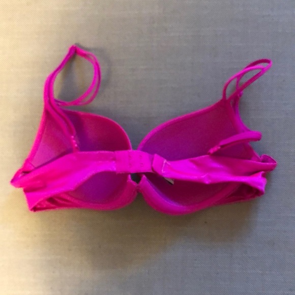 Victoria’s Secret Very Sexy Lightly Lined Plunge - Picture 4 of 5